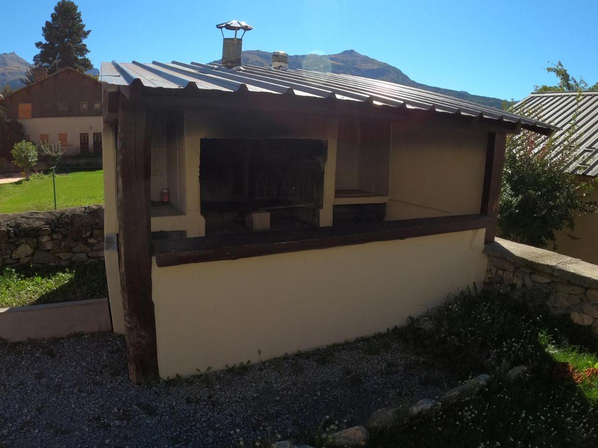 Maison Neuve Proche De Barcelonnette Jausiers Buitenkant foto